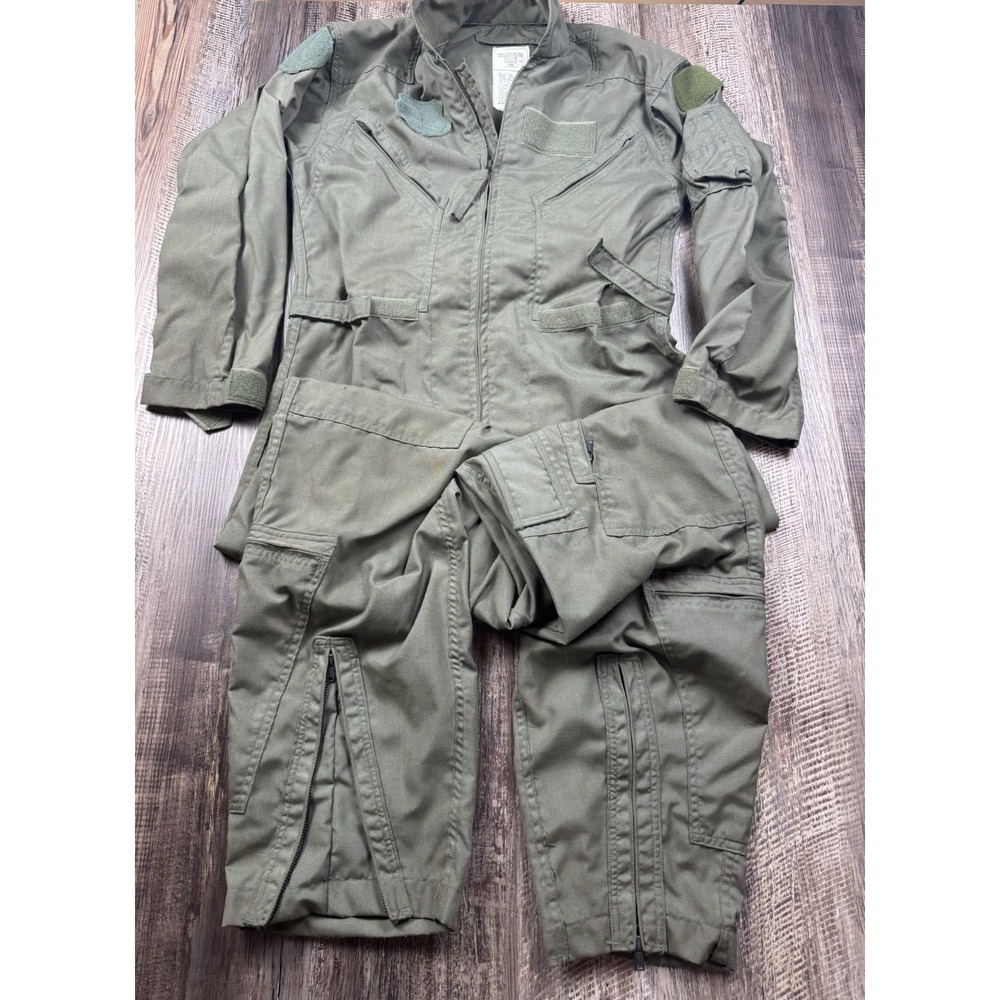 Military Pilot Coveralls Men's 40R Green Vintage 1985 USAF Fire Resistant